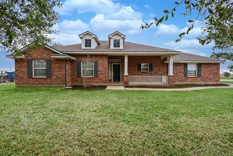 5706 Van Steinberg East Bernard TX 77435