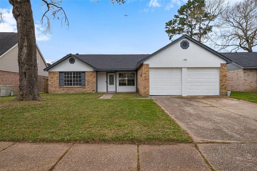 Photo of 7322 Logging Trail Drive, Humble, TX 77346 (MLS # 39738119)