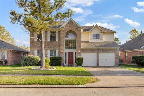 Homes For Sale - 13415 Scarab Drive<br/> Houston, TX 77041