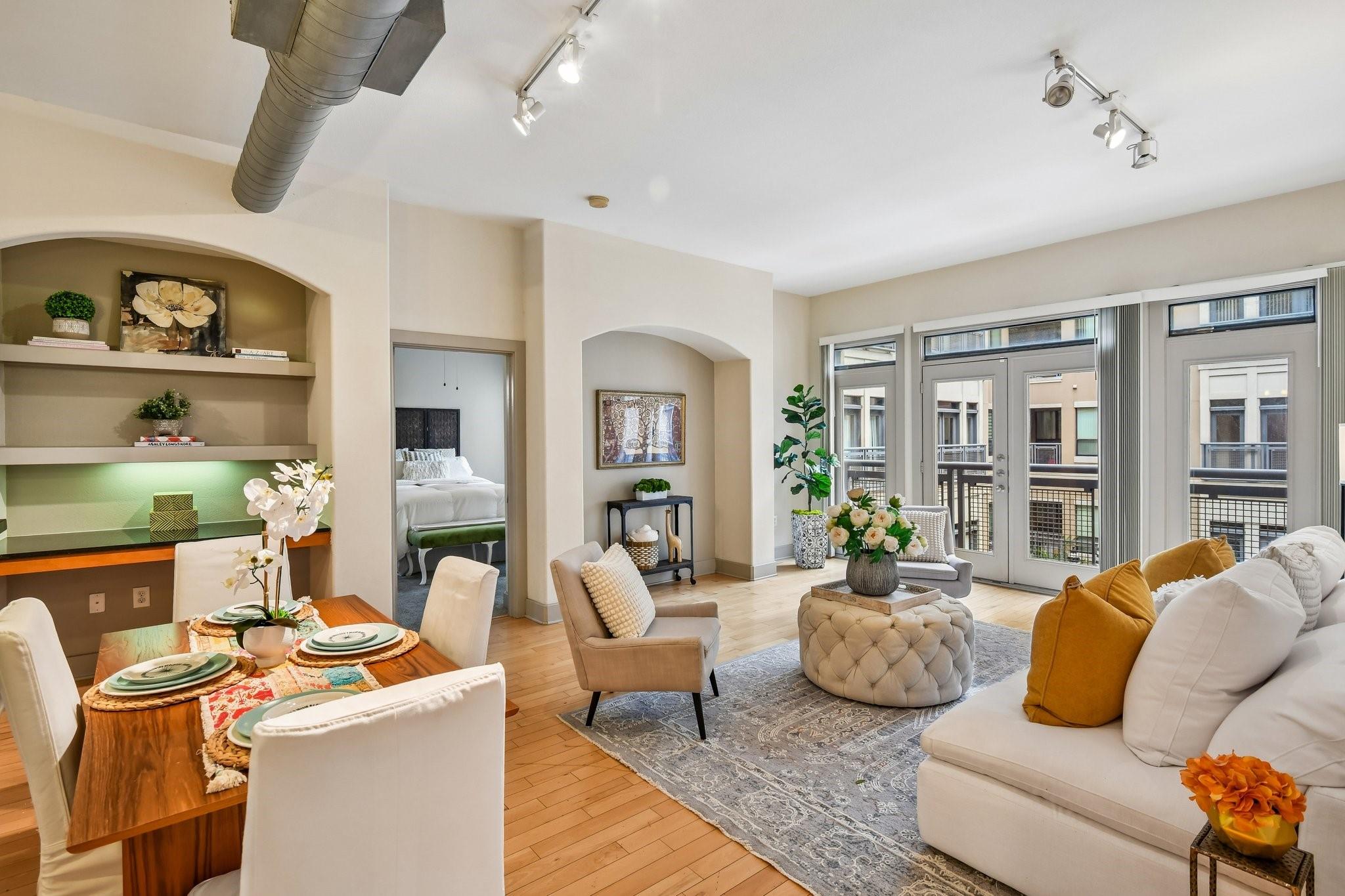 1901 Post Oak Boulevard 2607
