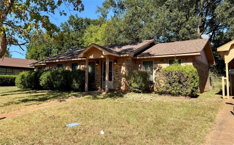 Photo of 206 Valley Lane LN, Crockett, TX 75851 (MLS # 52816911)