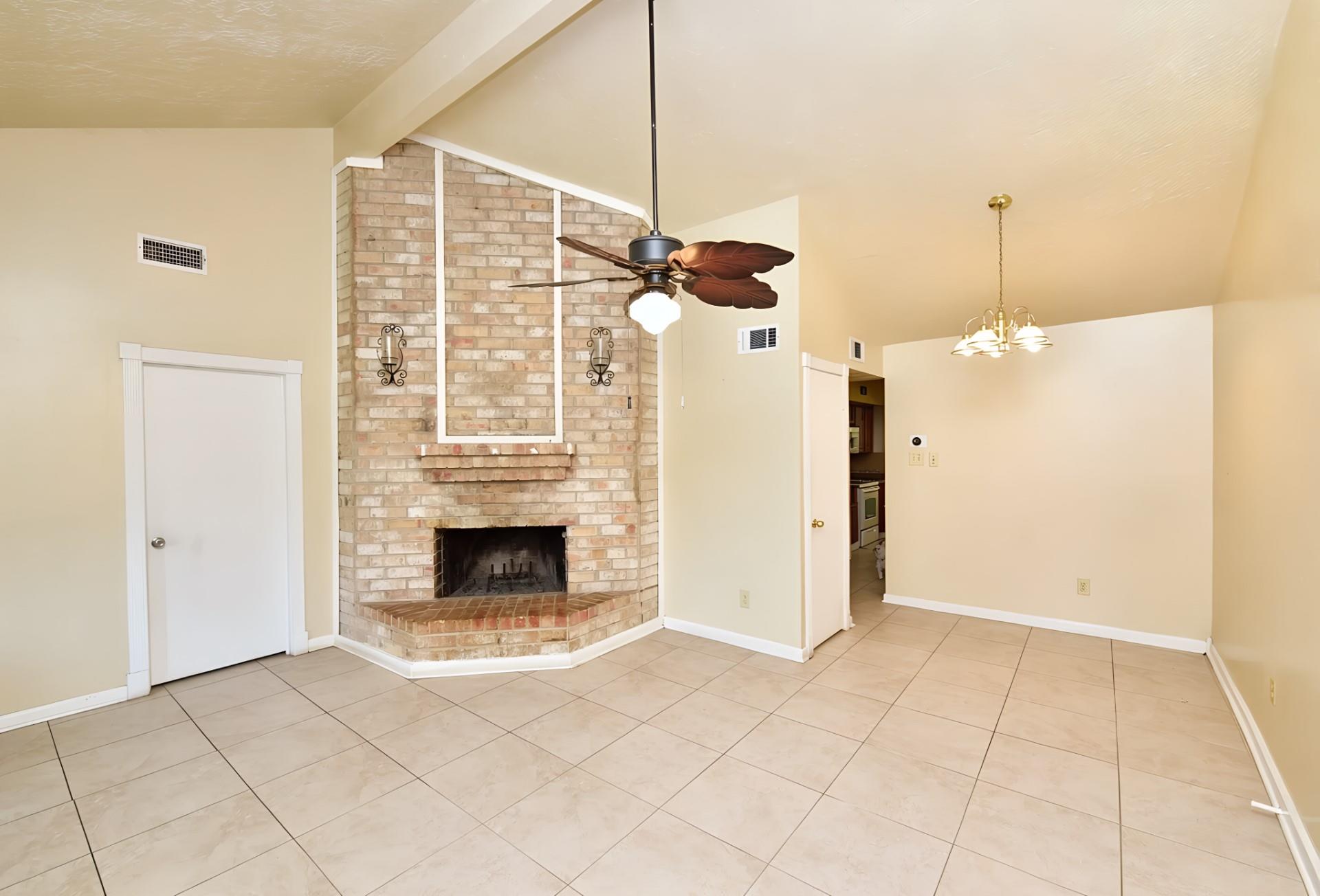 19211 Lazy Valley Drive