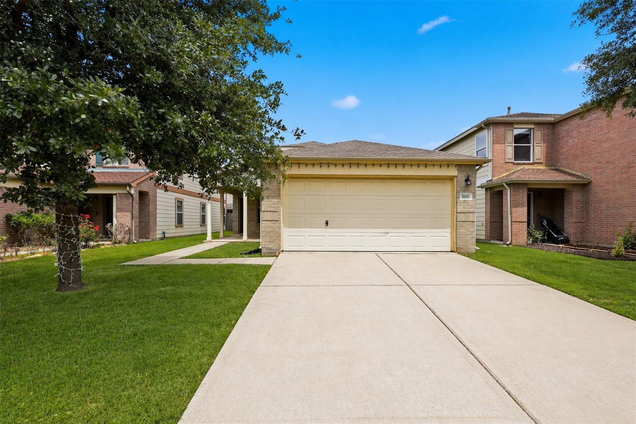 3010 Swift Brook Glen Way