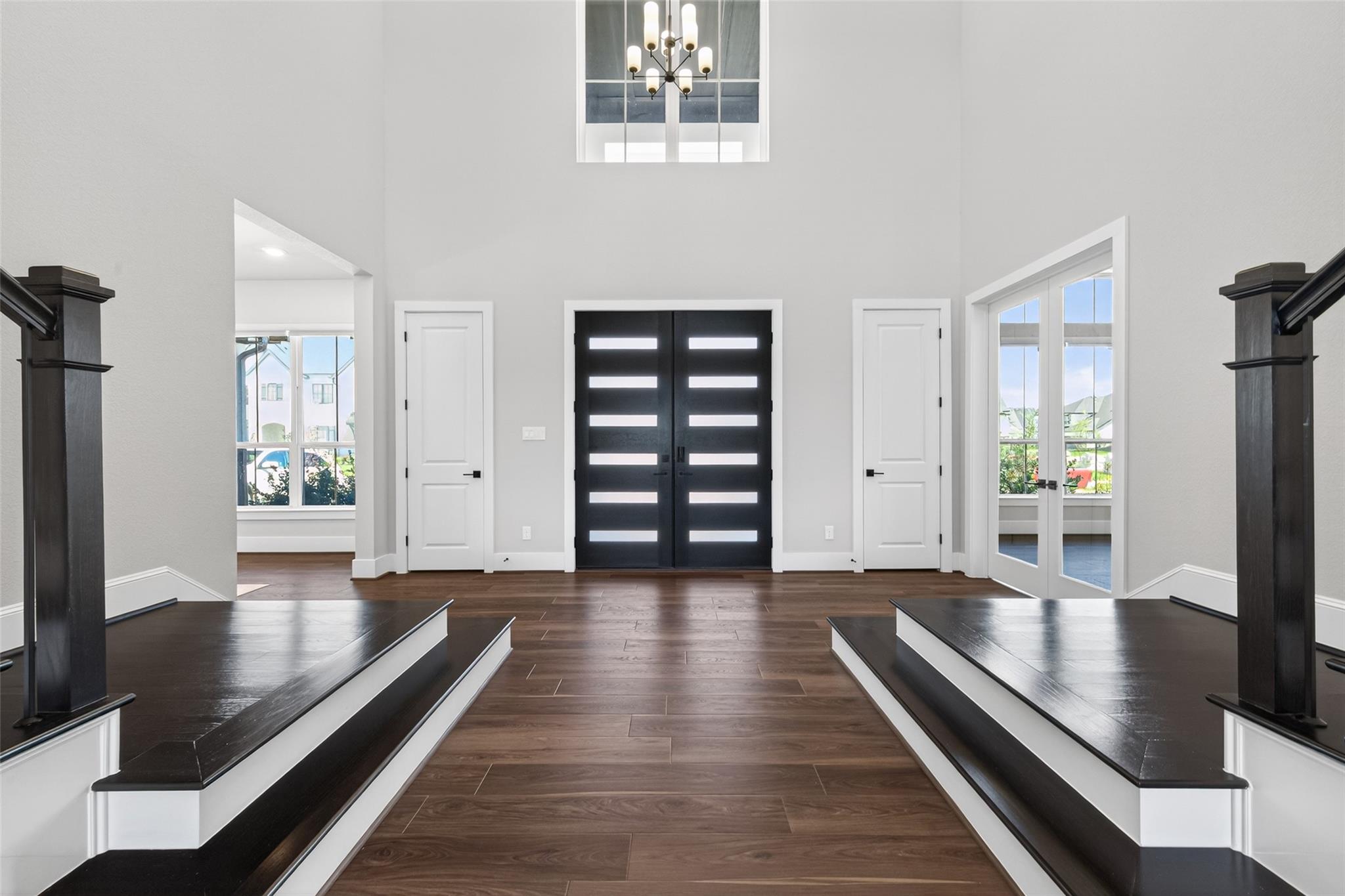 1303 Royal Knoll Lane