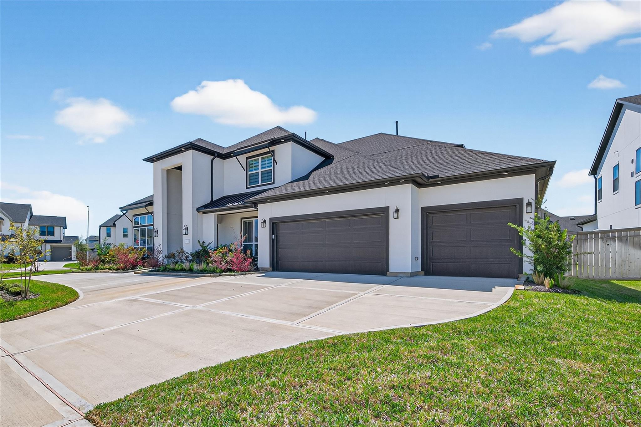 1303 Royal Knoll Lane