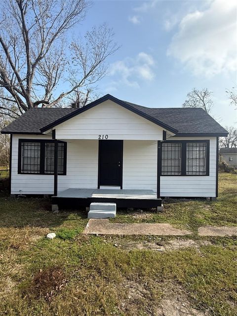 210 S Pecan Drive Texas City TX 77591