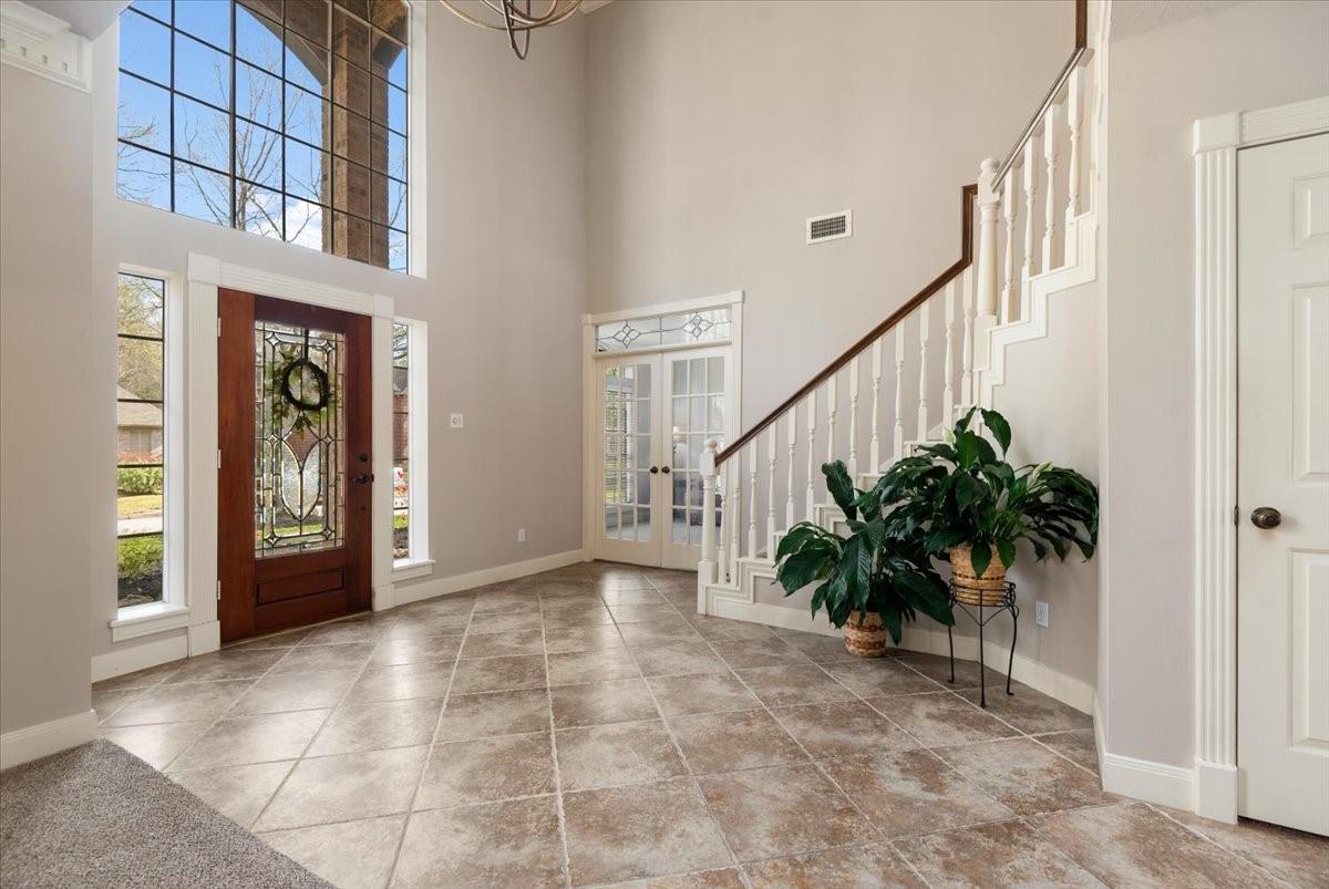 4710 Riverside Oaks Drive