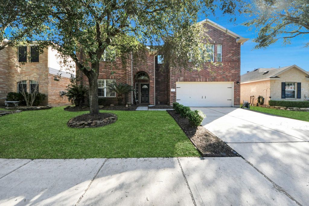 Photo of 20318 Mammoth Falls Drive, Tomball, TX 77375 (MLS # 71404706)
