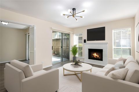 Photo of 700 Thicket Lane #703, Houston, TX 77079 (MLS # 43077362)
