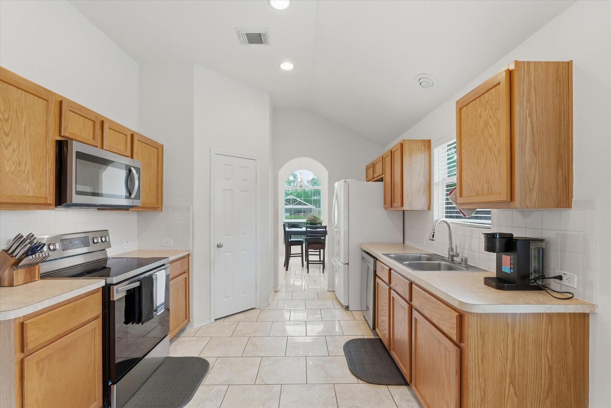 16018 Spinnaker Drive
