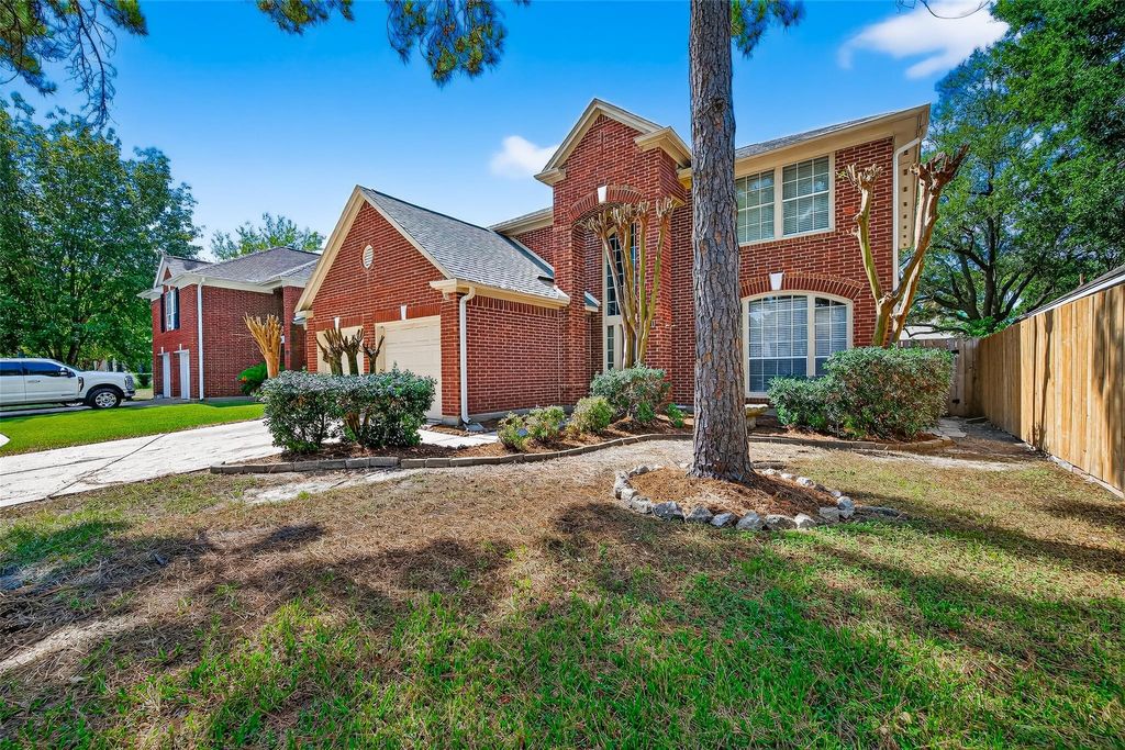Photo of 7411 Pacific Ridge Court, Houston, TX 77095 (MLS # 43803507)