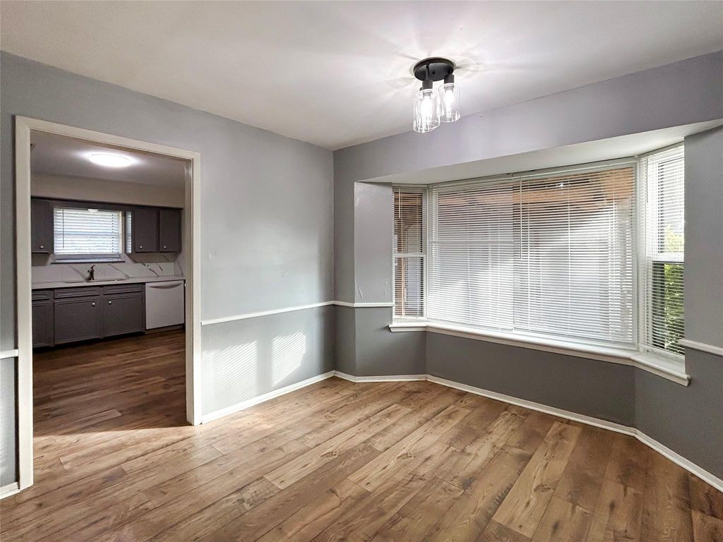 Photo of 6132 Fox Ridge Drive, Angleton, TX 77515 (MLS # 34024452)