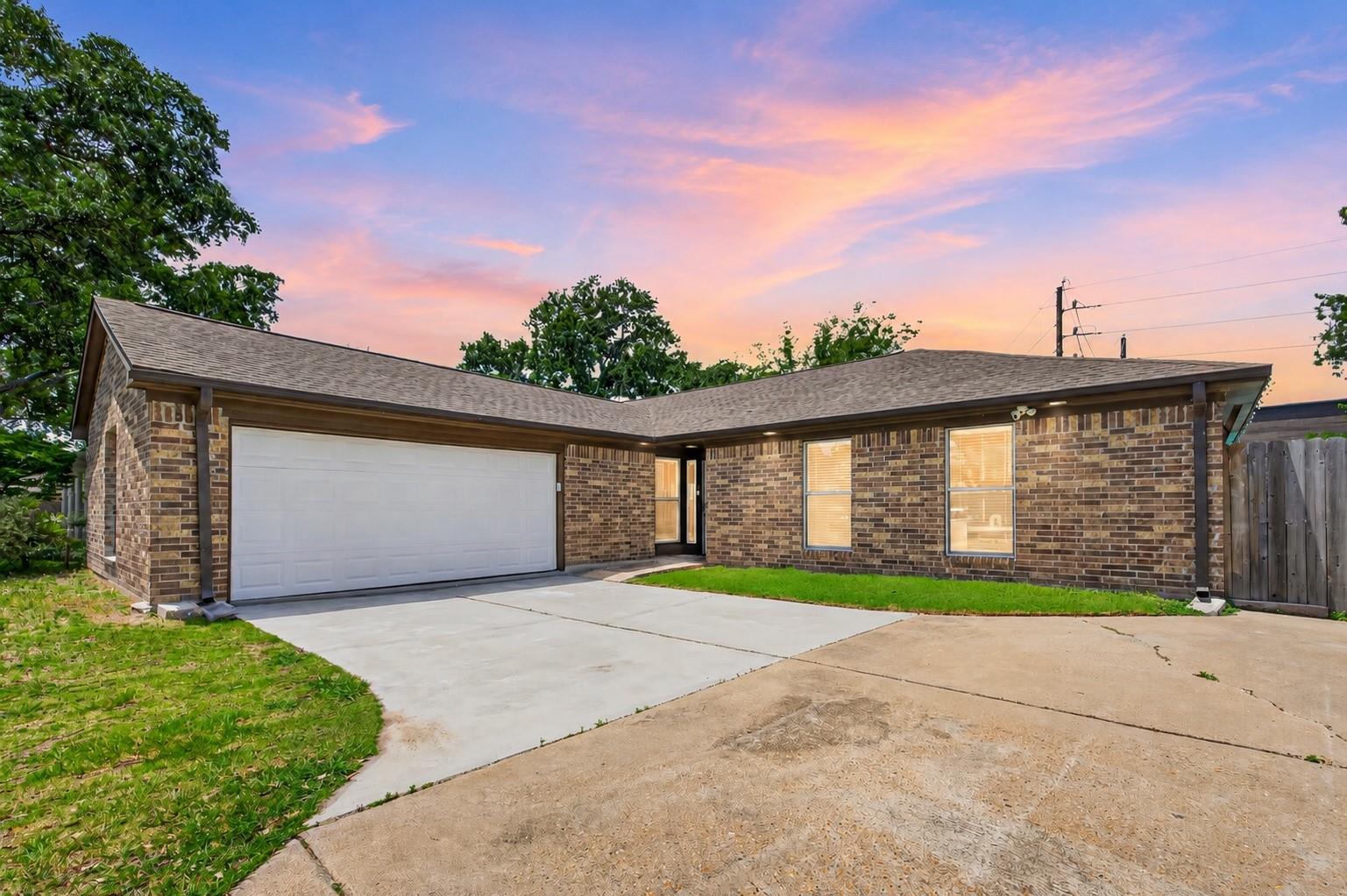 22106 Elsinore Drive