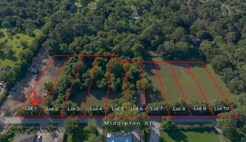 326 Middleton Street Bacliff TX 77518