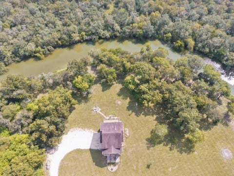 Photo of 236 County Road 406, Palacios, TX 77465 (MLS # 87353637)