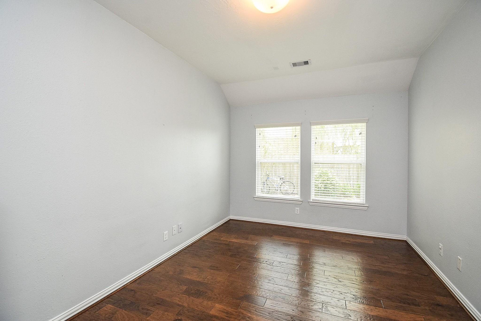 2303 Blue Jay Lane