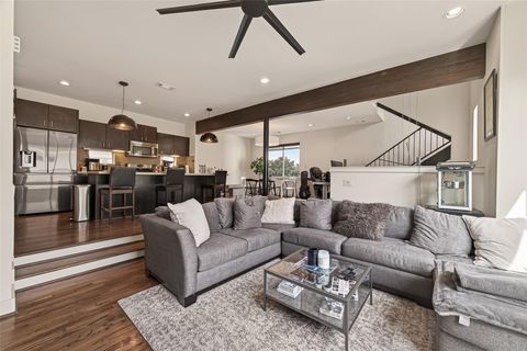 4418 Koehler Street C Houston TX 77007