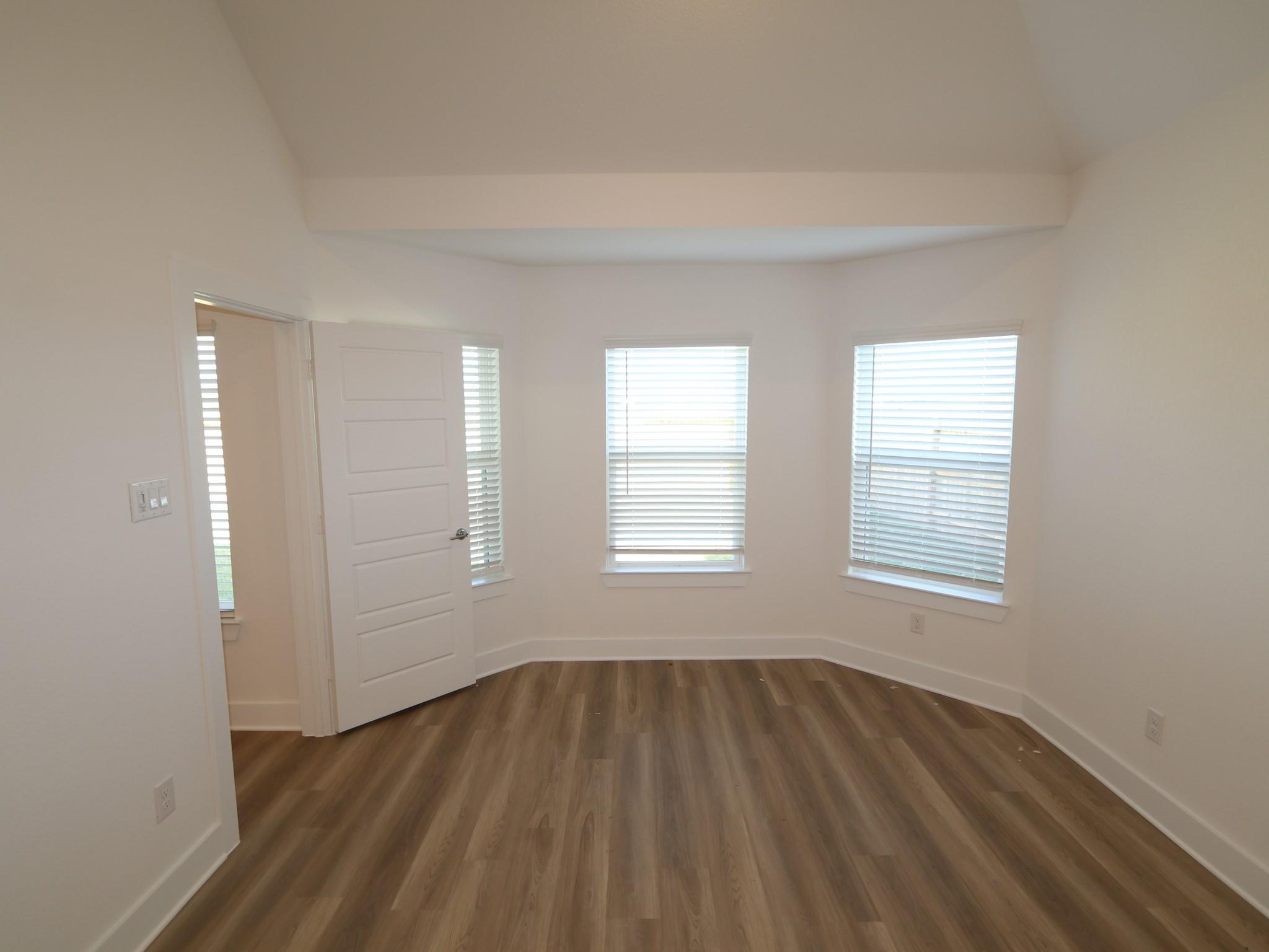 3610 Moraine Lake Drive