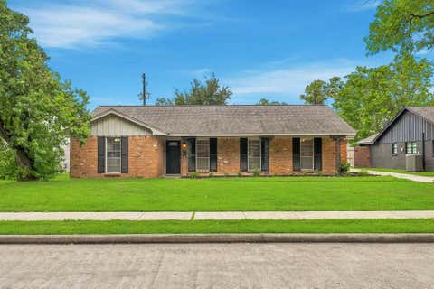 Photo of 10503 Shadow Wood Drive, Houston, TX 77043 (MLS # 26224780)