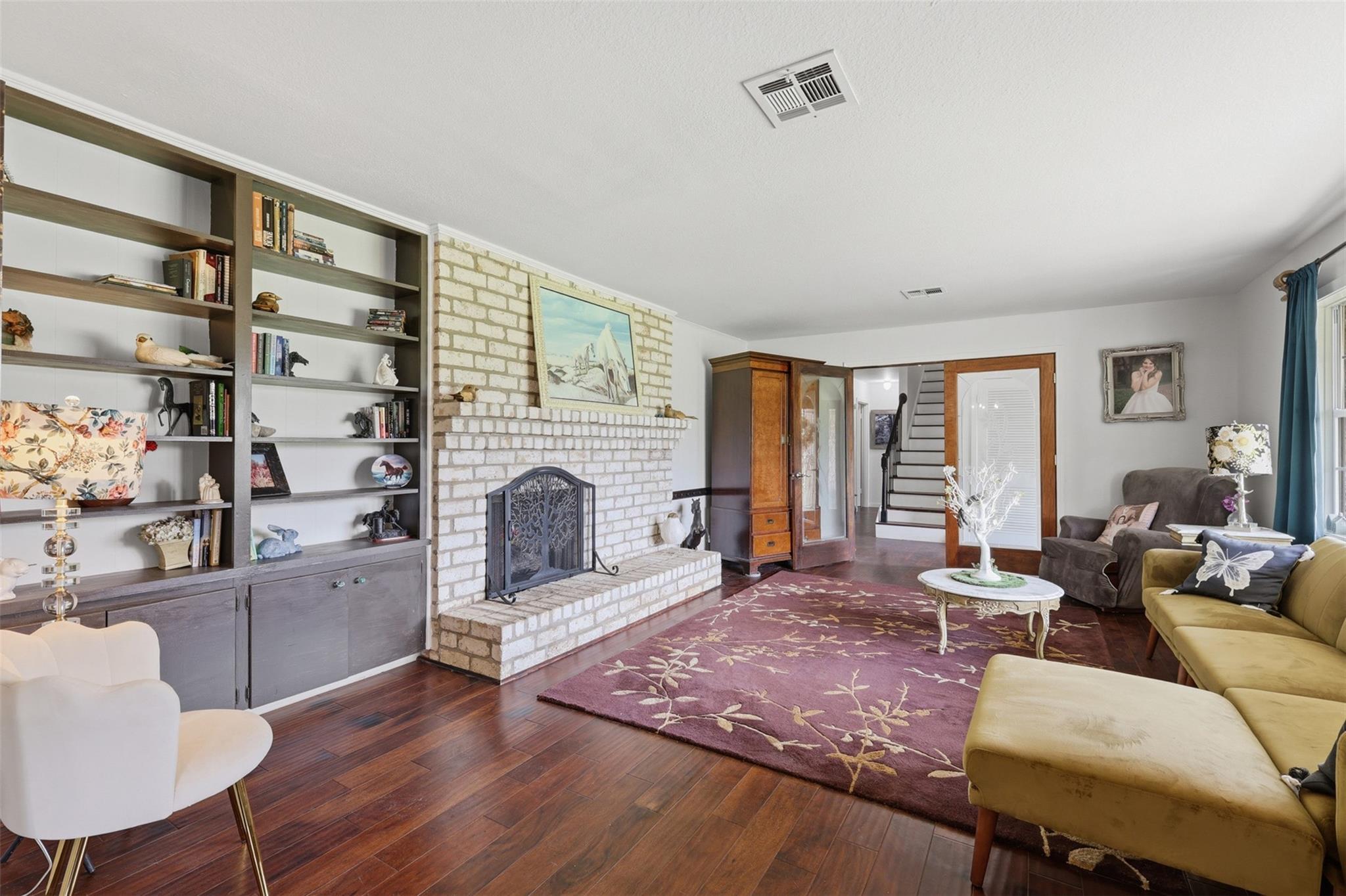 401 Clearview Avenue