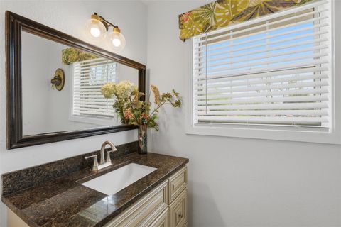 Tiny photo for 401 Clearview Avenue, Friendswood, TX 77546 (MLS # 74159200)