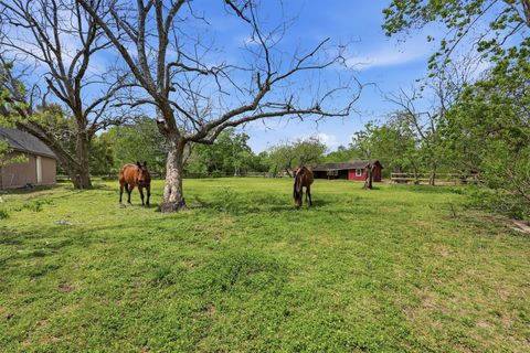 Tiny photo for 401 Clearview Avenue, Friendswood, TX 77546 (MLS # 74159200)