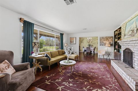 Tiny photo for 401 Clearview Avenue, Friendswood, TX 77546 (MLS # 74159200)