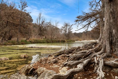 Homes For Sale - 117 Cedar Ridge Road<br/> Concan, TX 78801