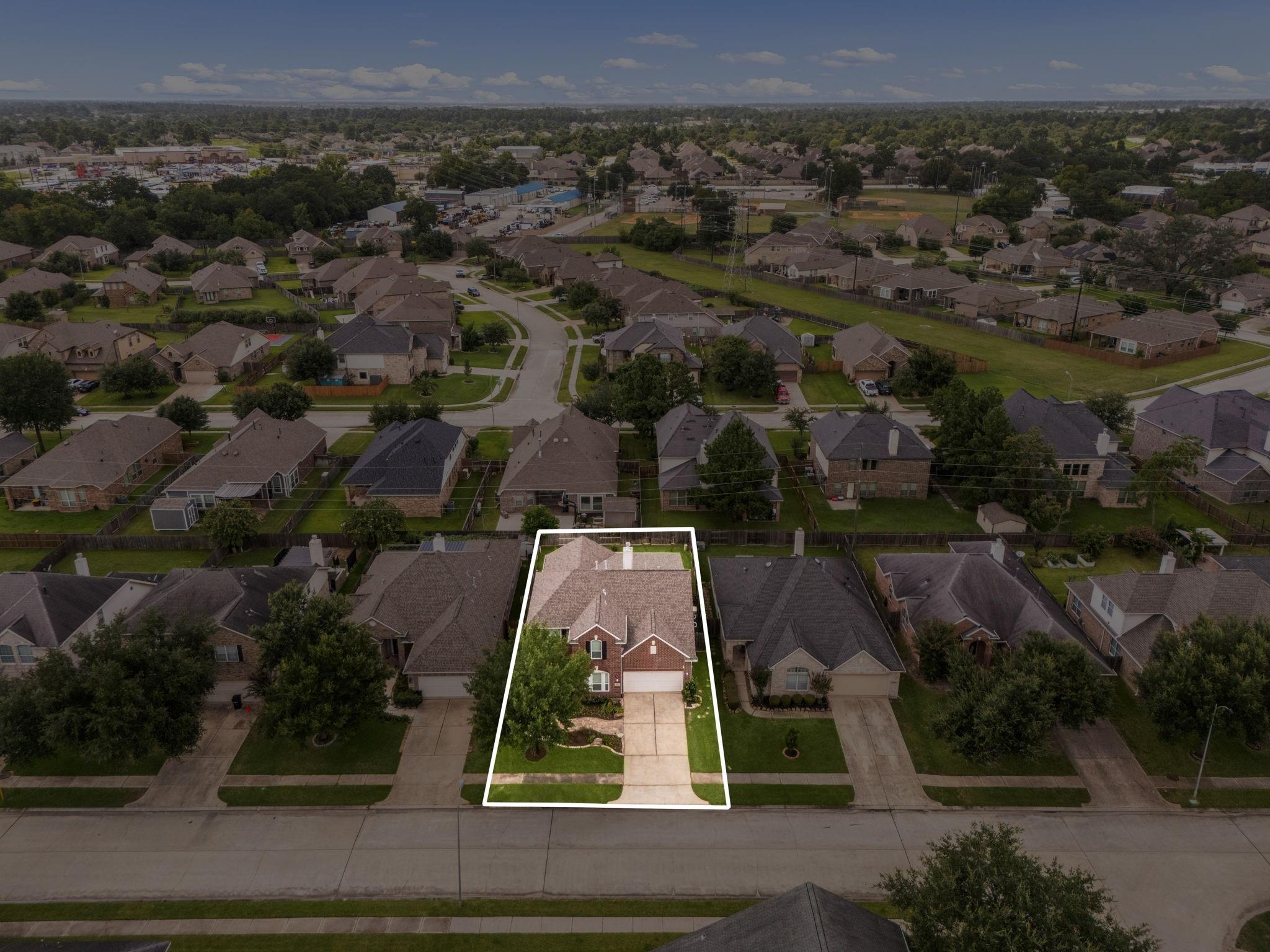 4526 Countrypines Drive
