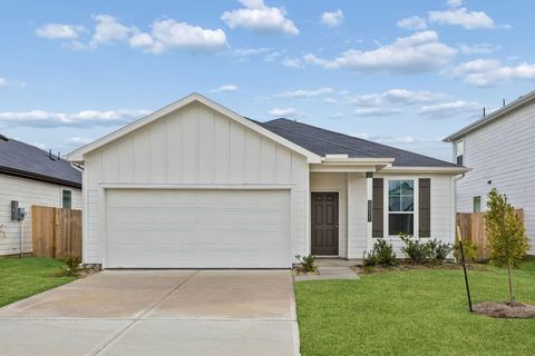 Photo of 30531 Wolfburn Street, Waller, TX 77484 (MLS # 52574036)