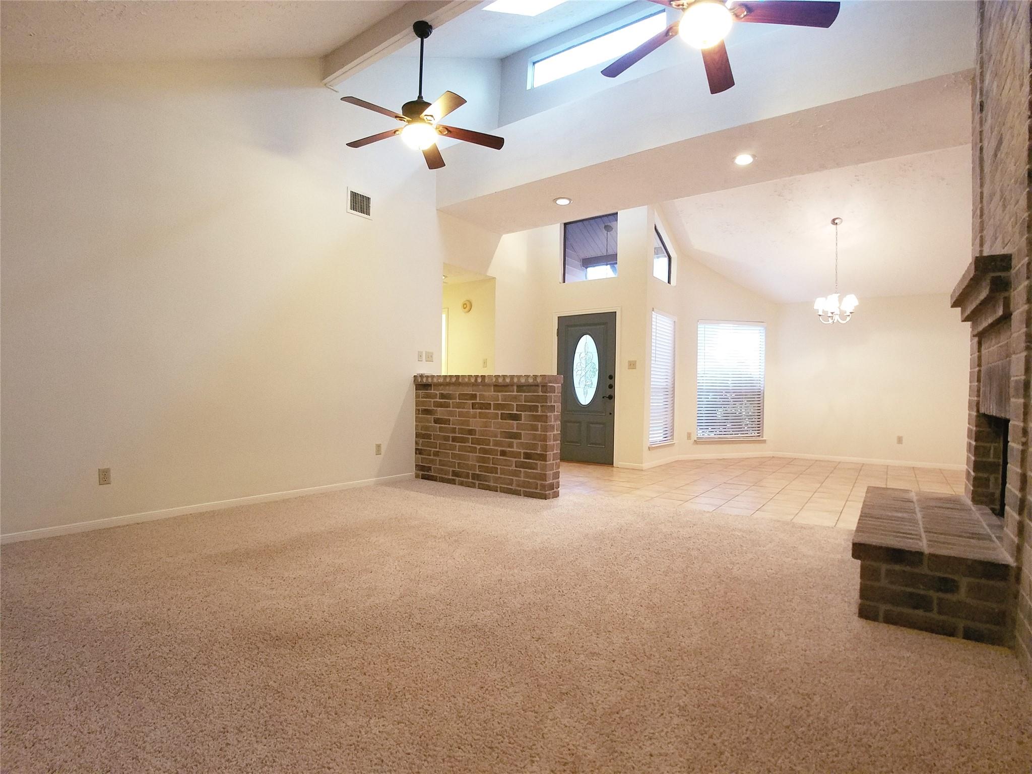 2111 Echo Ridge