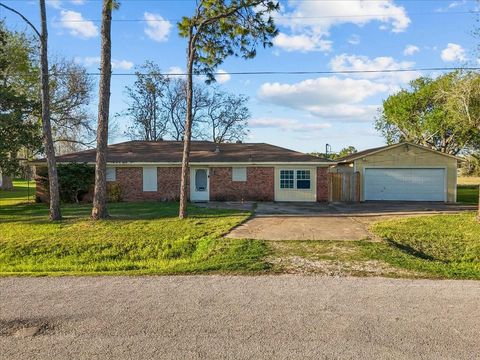 Photo of 13434 24th Street, Santa Fe, TX 77510 (MLS # 23418306)