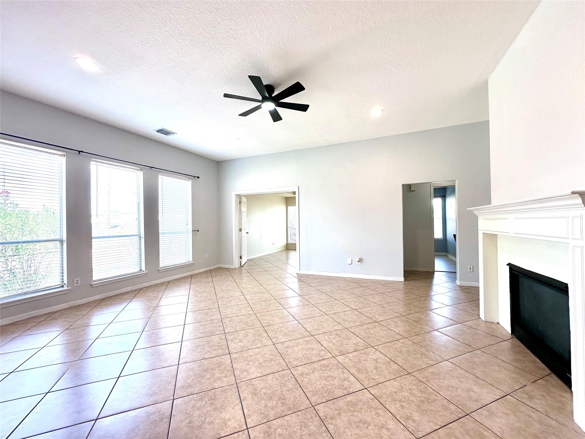3722 Acacia Wood Way