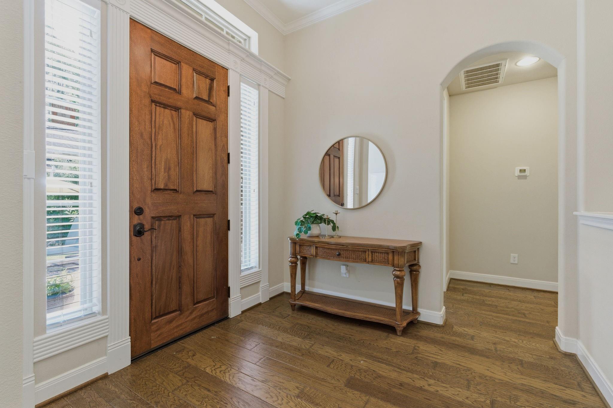10 Little Falls Place