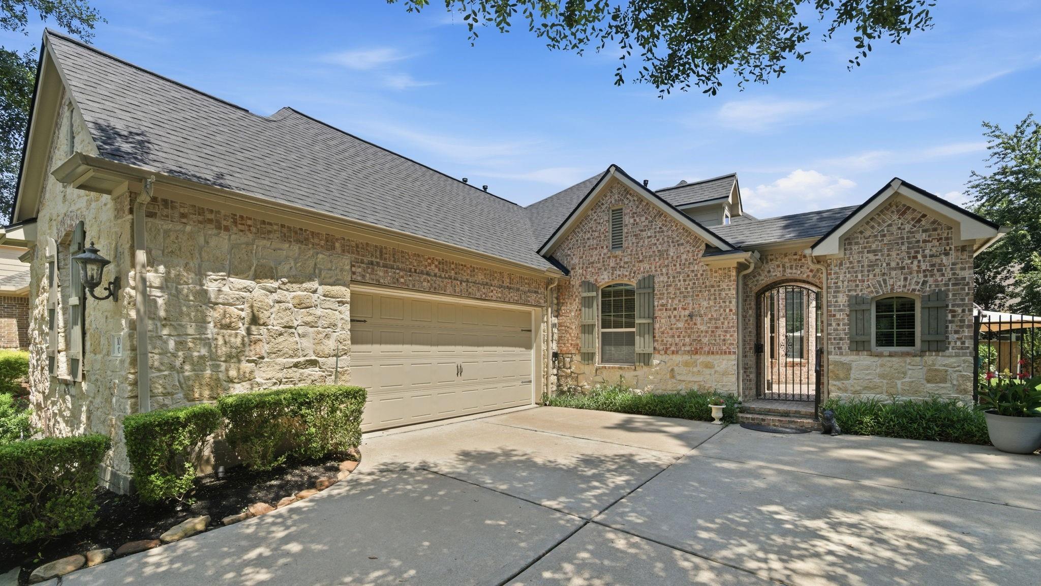 10 Little Falls Place
