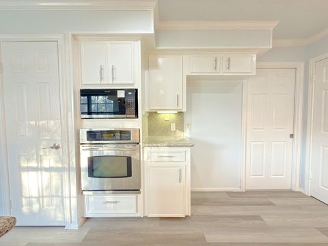 Tiny photo for 5926 Queensgate Drive, Houston, TX 77066 (MLS # 38596513)