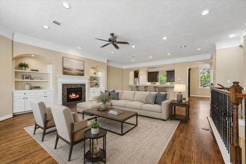 Townhouse For Sale - 1417 Thompson Street<br/> Harris County, Houston, TX 77007