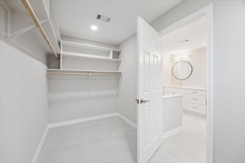 Tiny photo for 10009 Lazy Oaks Street, Houston, TX 77080 (MLS # 15351491)