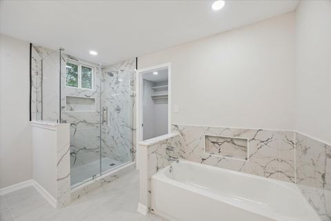 Tiny photo for 10009 Lazy Oaks Street, Houston, TX 77080 (MLS # 15351491)