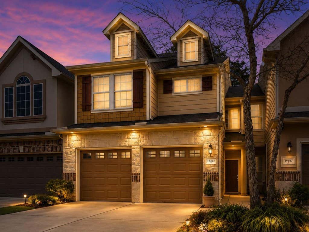 Photo of 17814 Arapaho Hill Lane, Humble, TX 77346 (MLS # 45806777)