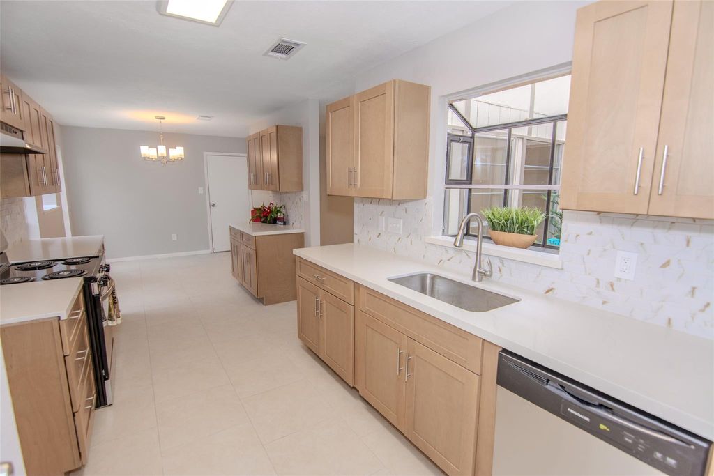 Photo of 6703 Stonewater, Houston, TX 77084 (MLS # 72127326)