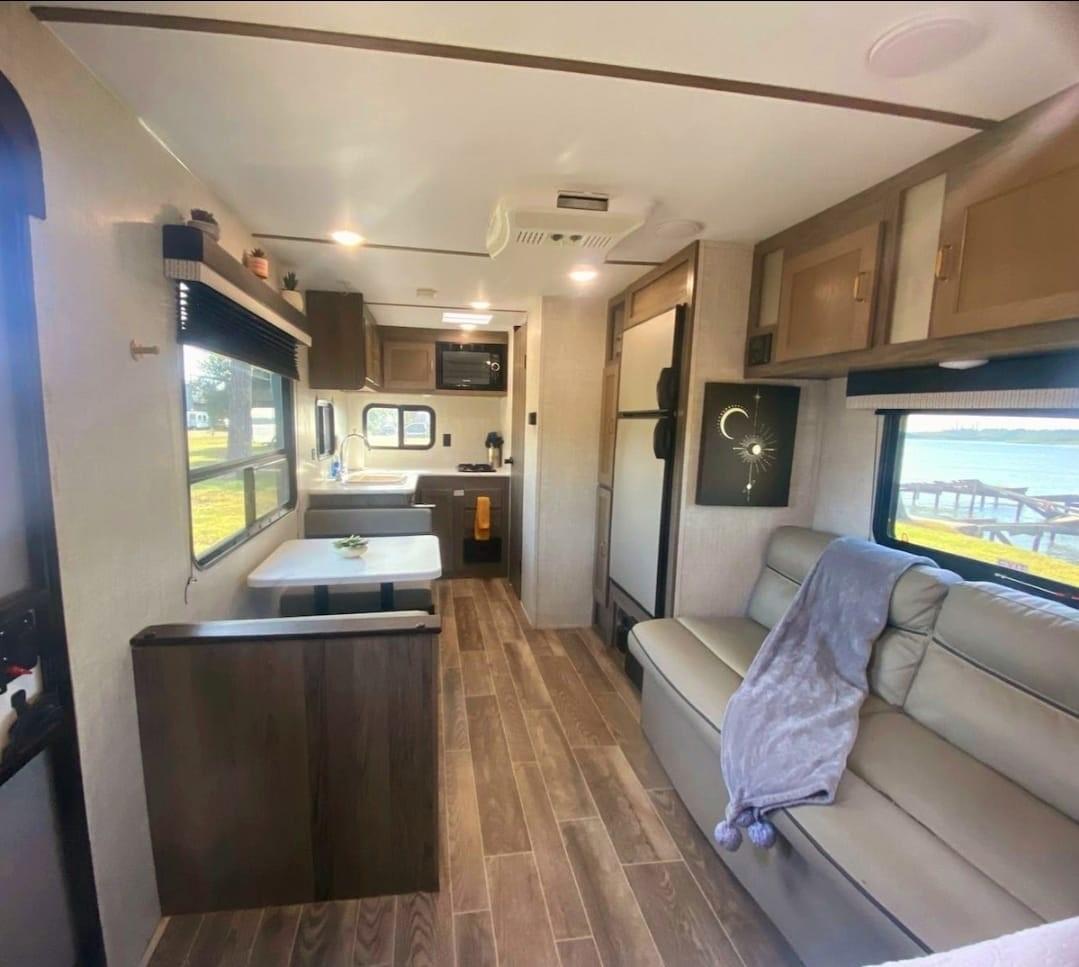 1322 Clear Lake Road