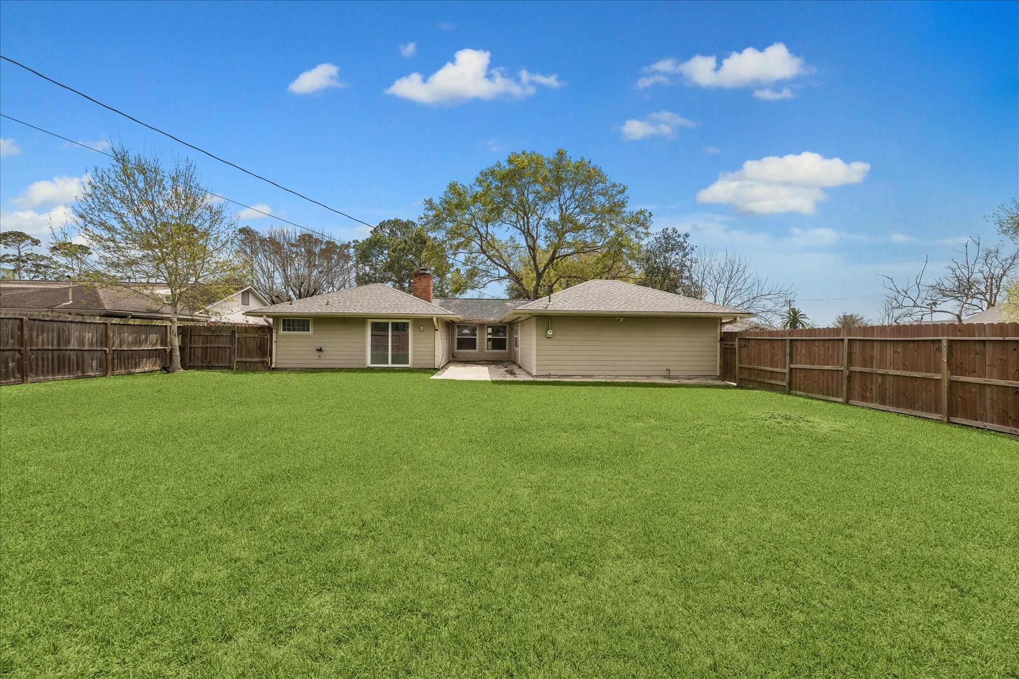 2811 Frostwood Circle