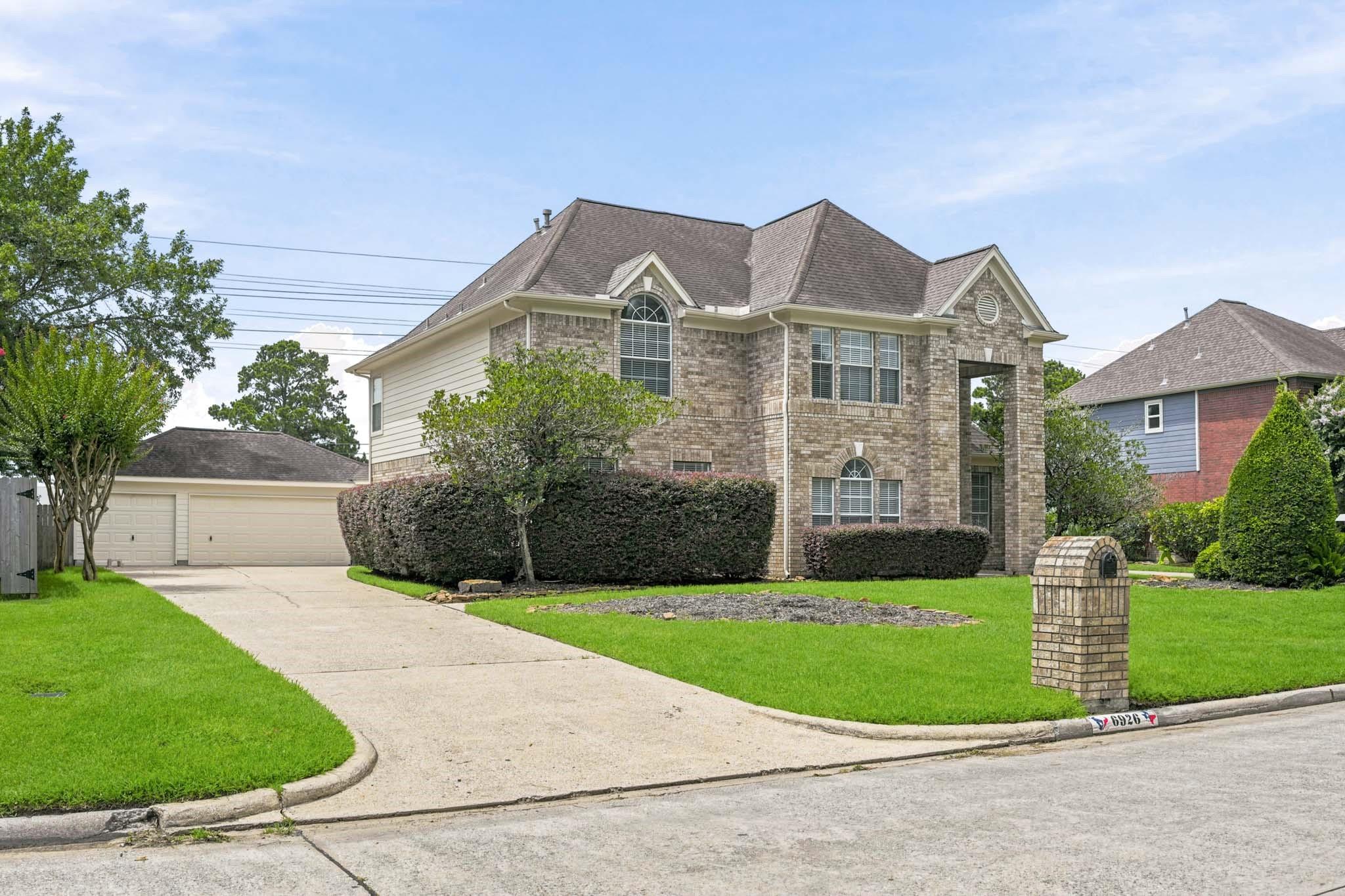 6926 Wild Violet Drive