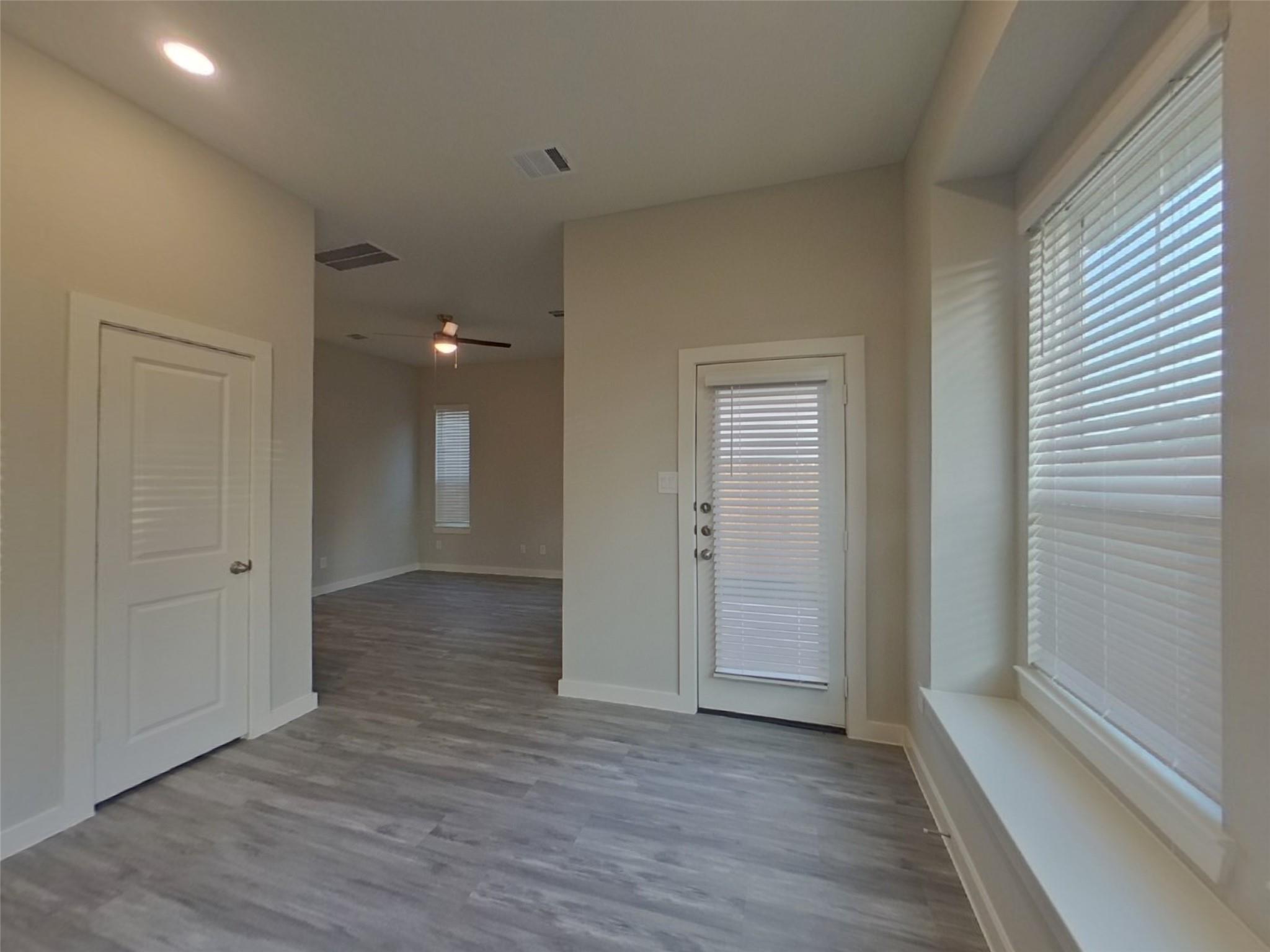 9835 Willow Creek Commerce Drive 317