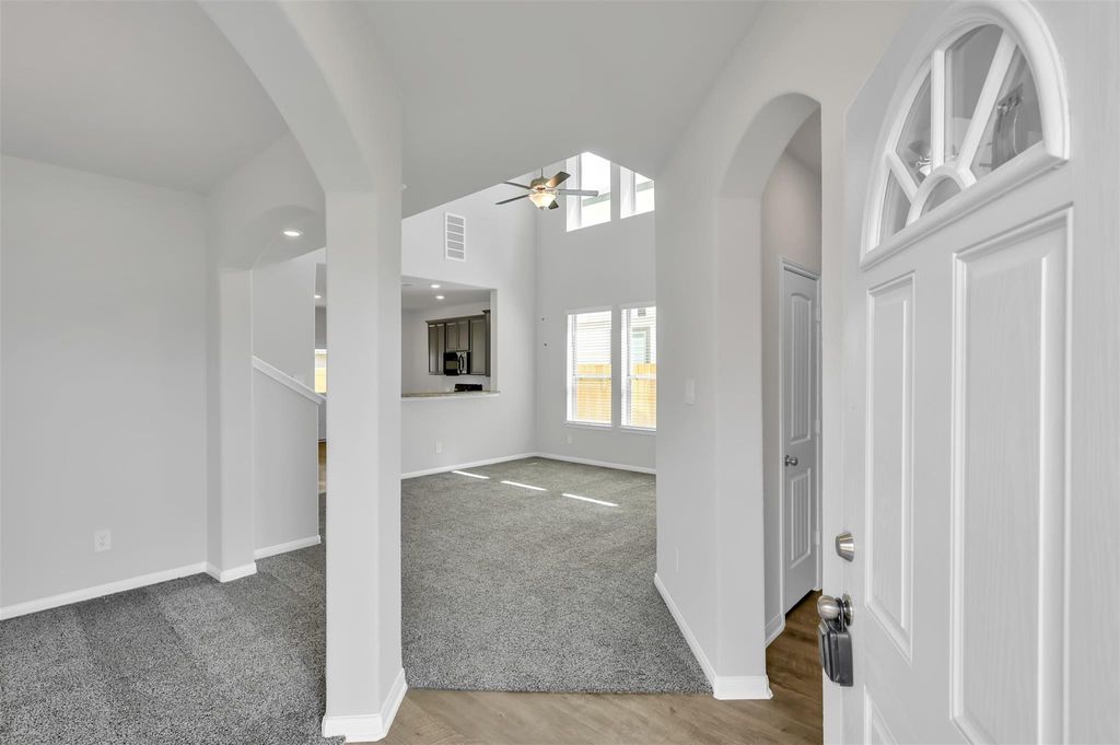 Photo of 16609 Merry Pines Drive, Conroe, TX 77302 (MLS # 17850913)