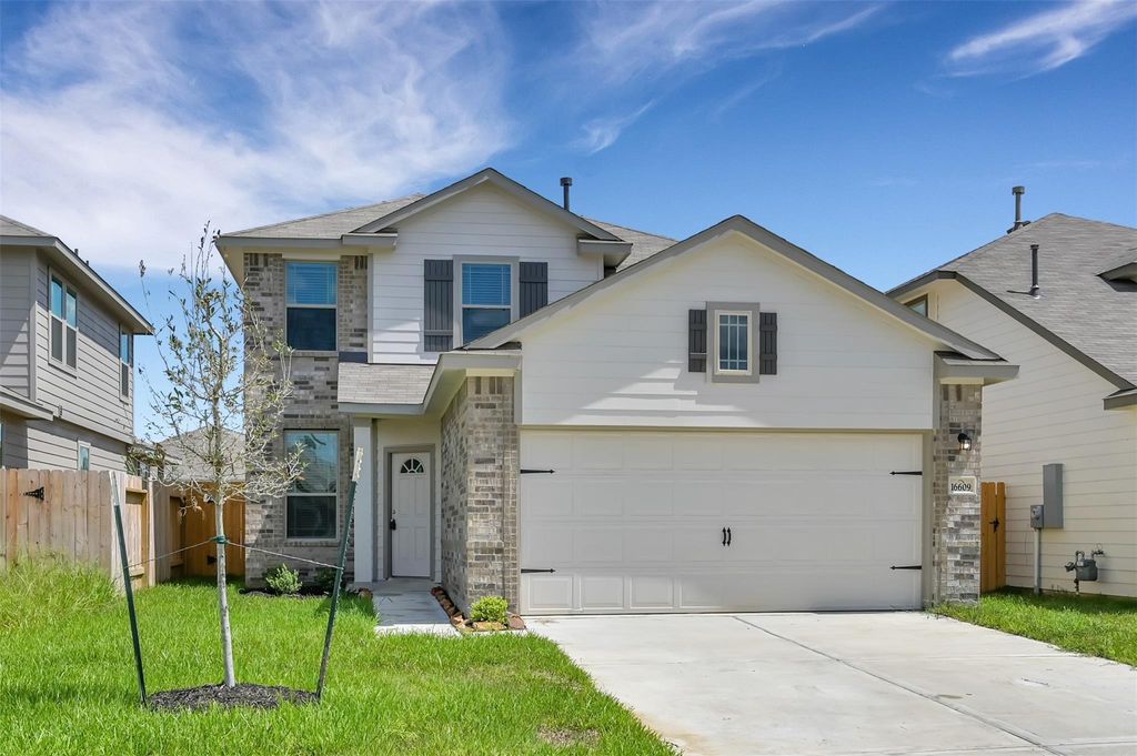 Photo of 16609 Merry Pines Drive, Conroe, TX 77302 (MLS # 17850913)