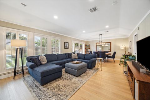 Photo of 10002 Wickersham Lane, Houston, TX 77042 (MLS # 10975728) Photo of 10002 Wickersham Lane, Houston, TX 77042 (MLS # 10975728)