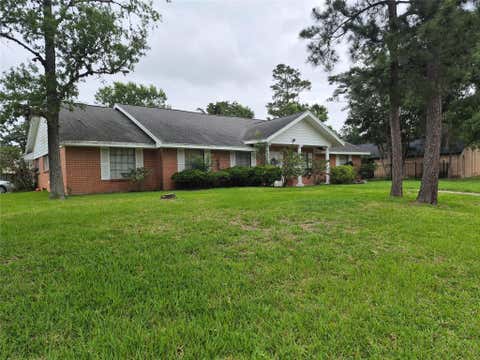 Photo of 814 Oak Leaf Street, La Porte, TX 77571 (MLS # 89614236)