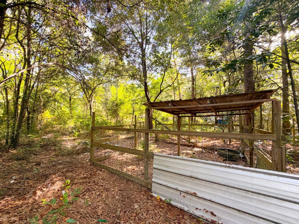 Photo of 19124 Leicester, New Caney, TX 77357 (MLS # 35386688)